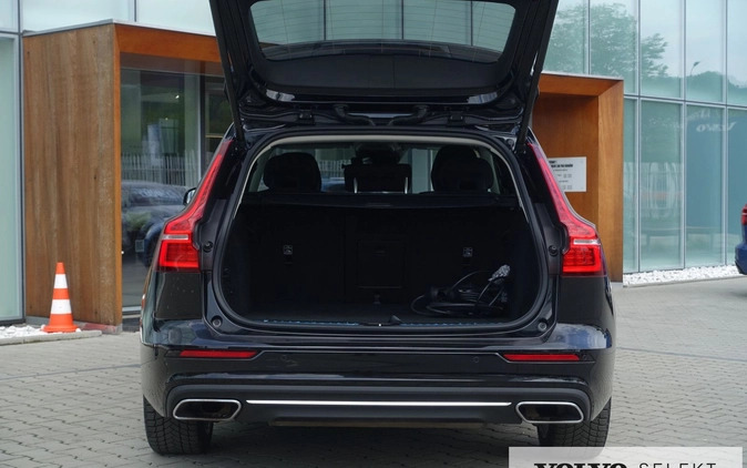 Volvo V60 cena 159900 przebieg: 84000, rok produkcji 2022 z Rumia małe 529